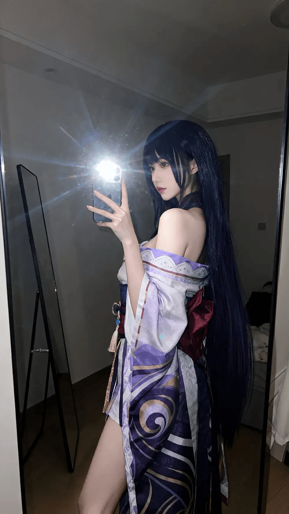 雷光落在稻妻的夜